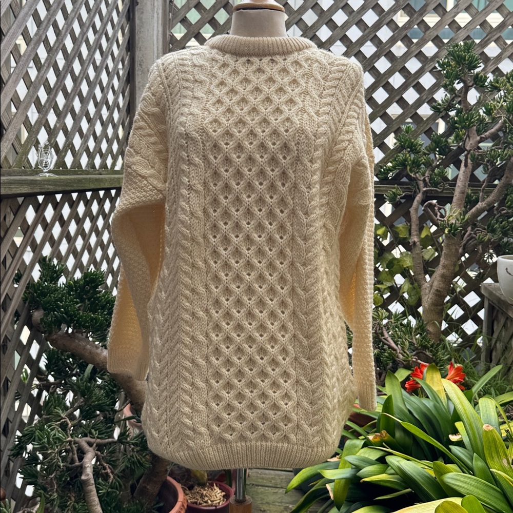 Wool Cable Knit Sweater. Highland Home. Made in Scotland. Medium Unisex.  NWT - Picture 4 of 13